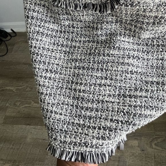 LOFT Chic Tweed Skirt in Black and White - Picture 3 of 5